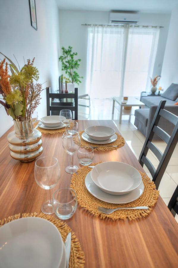 Large And Modern 2Bedroom With Balcony Glub1-1 Gzira ภายนอก รูปภาพ