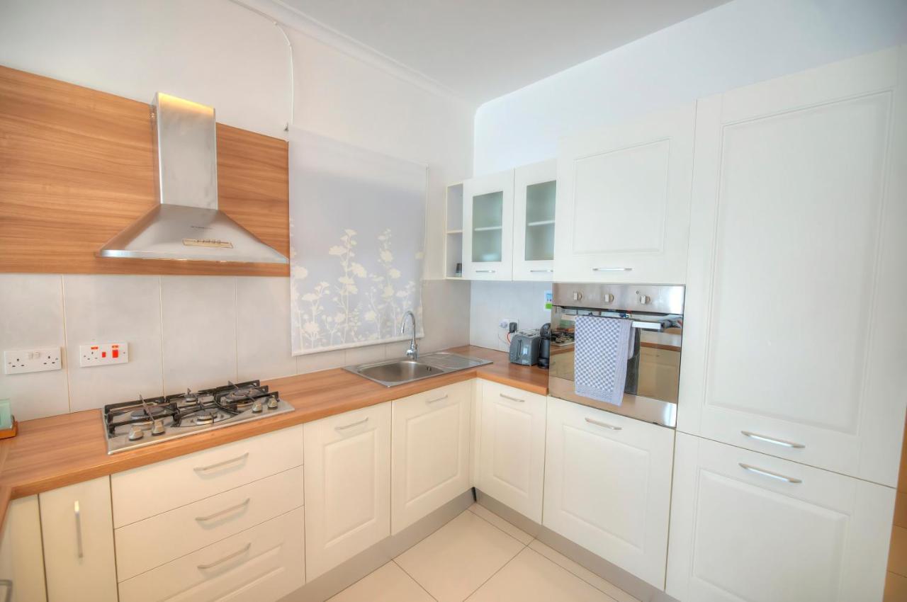 Large And Modern 2Bedroom With Balcony Glub1-1 Gzira ภายนอก รูปภาพ