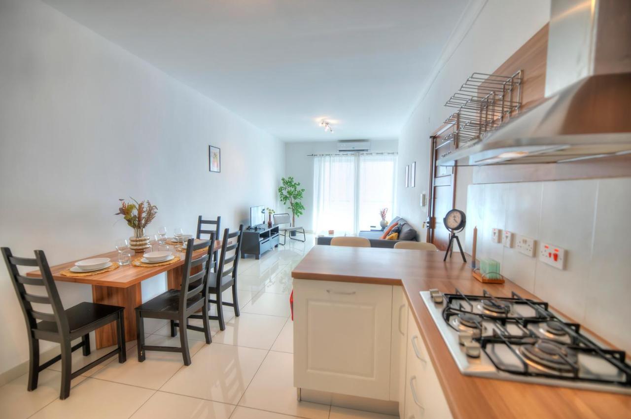 Large And Modern 2Bedroom With Balcony Glub1-1 Gzira ภายนอก รูปภาพ