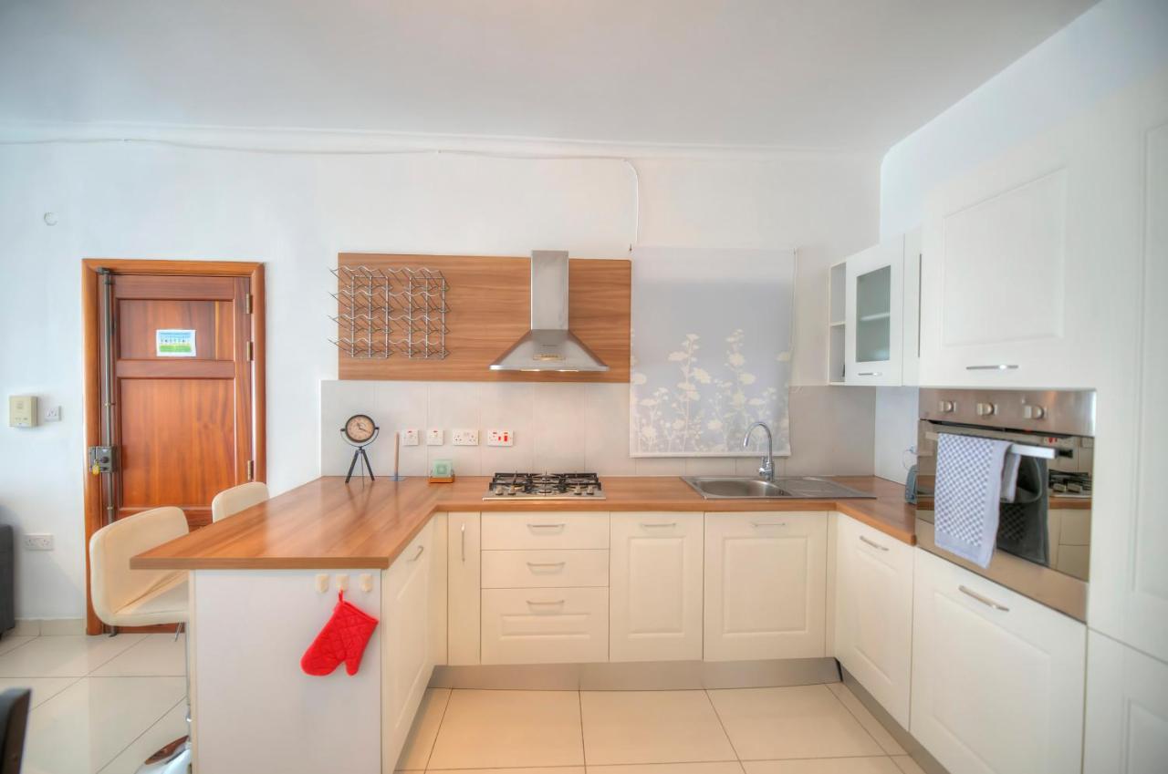 Large And Modern 2Bedroom With Balcony Glub1-1 Gzira ภายนอก รูปภาพ